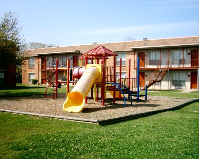 Contact Palomino Place Apartments